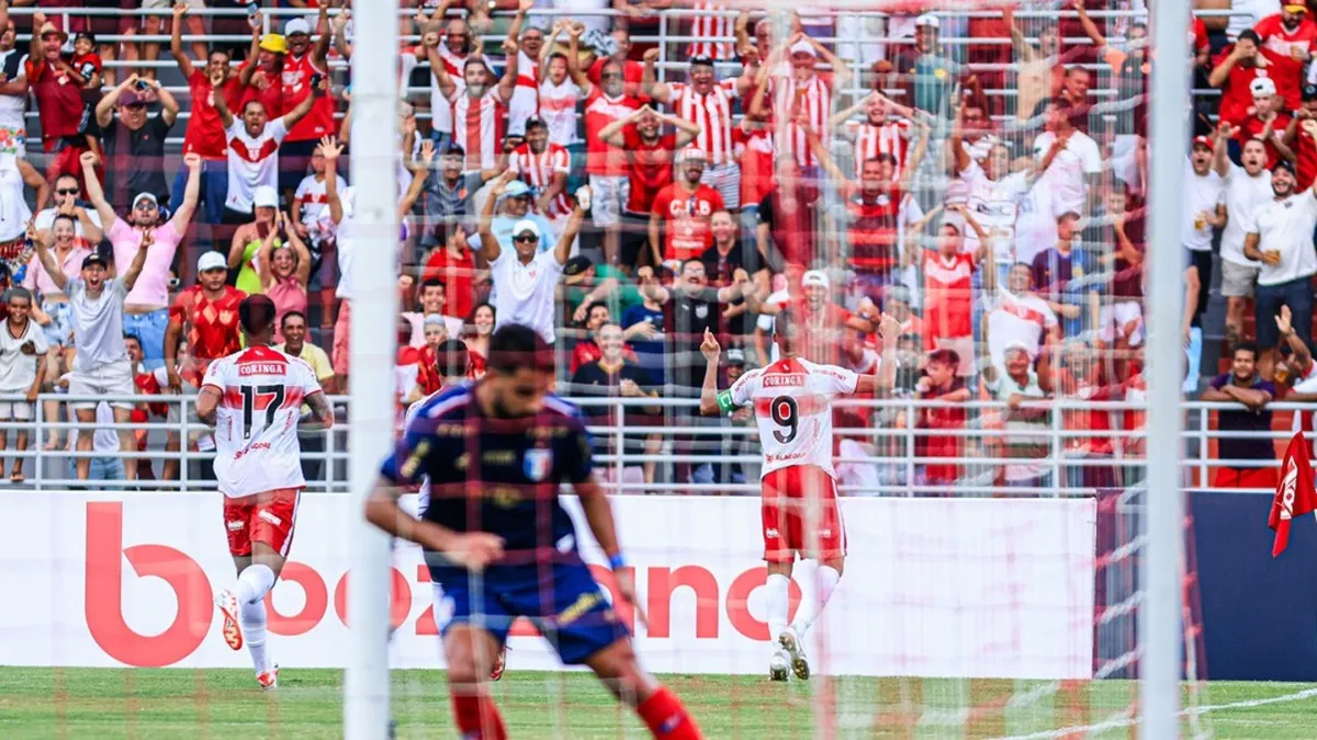 Anselmo Ramon brilha no CRB em vitória surpreendente contra favorito do Nordestão