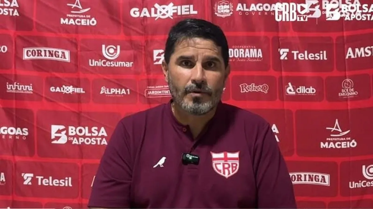 Após revés, Barroca destaca suporte da direção do CRB: 'São racionais'