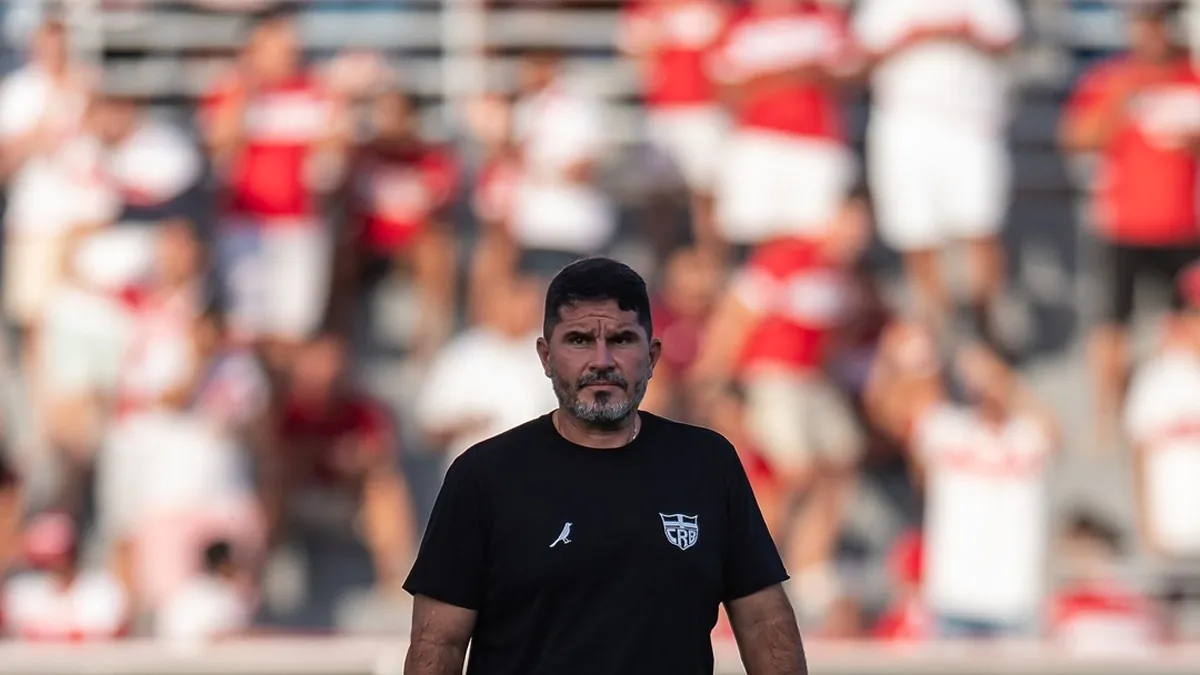 Barroca analisa revés do CRB: 'Rival foi eficiente nas chances'