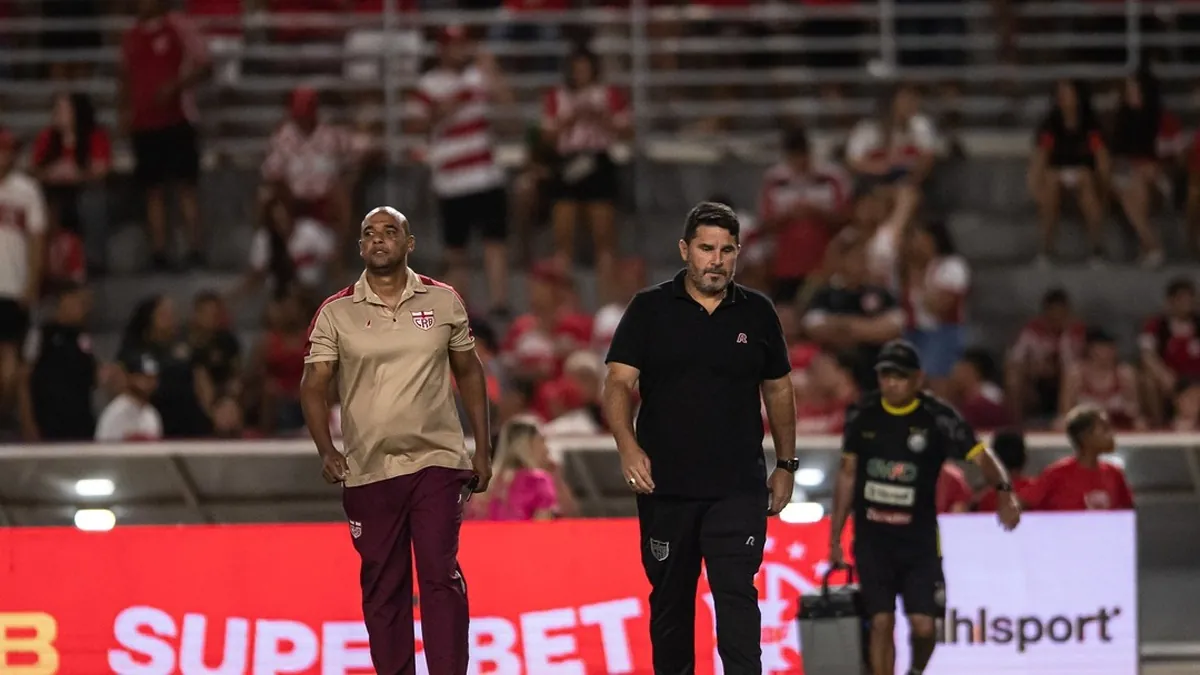 Barroca comenta empate do CRB: 'Dois gols de bola parada pesaram'