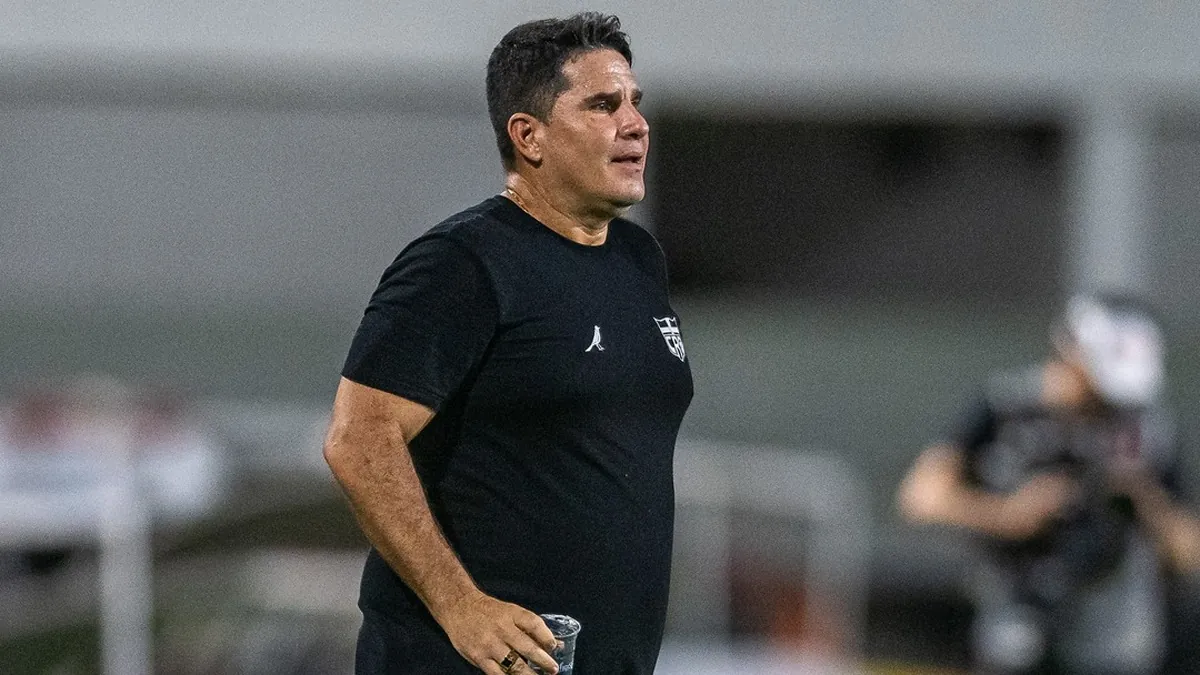 Barroca reflete sobre jogo equilibrado e expressa frustração com saída
