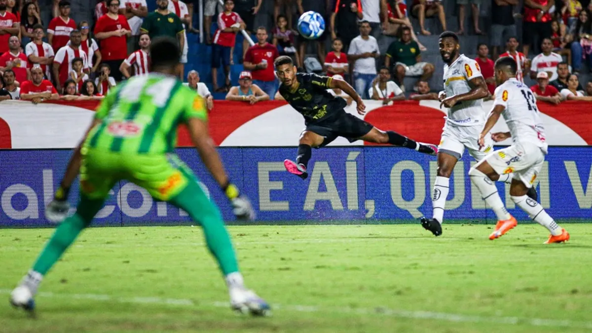 Confira a estreia do CRB no Brasileirão fora de casa; tabela revela!