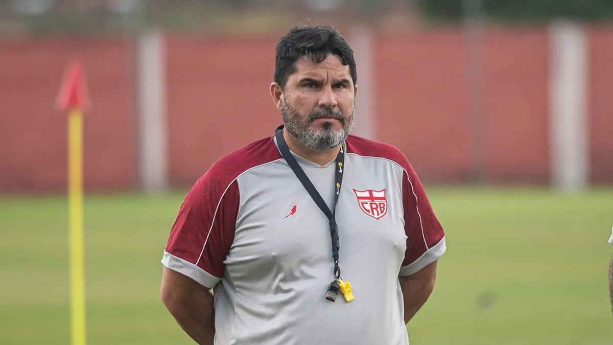 CRB: Barroca mantém equipe vencedora para duelo com o Cruzeiro