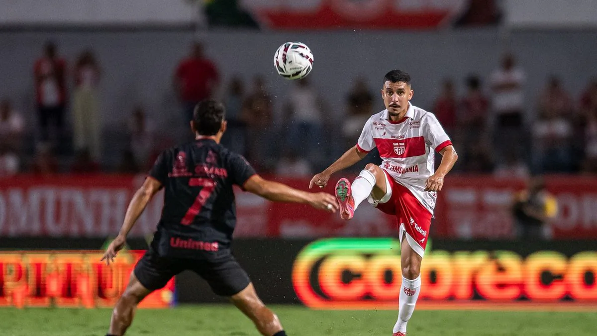 CRB depende dele para entrar no G-6”, “longa”