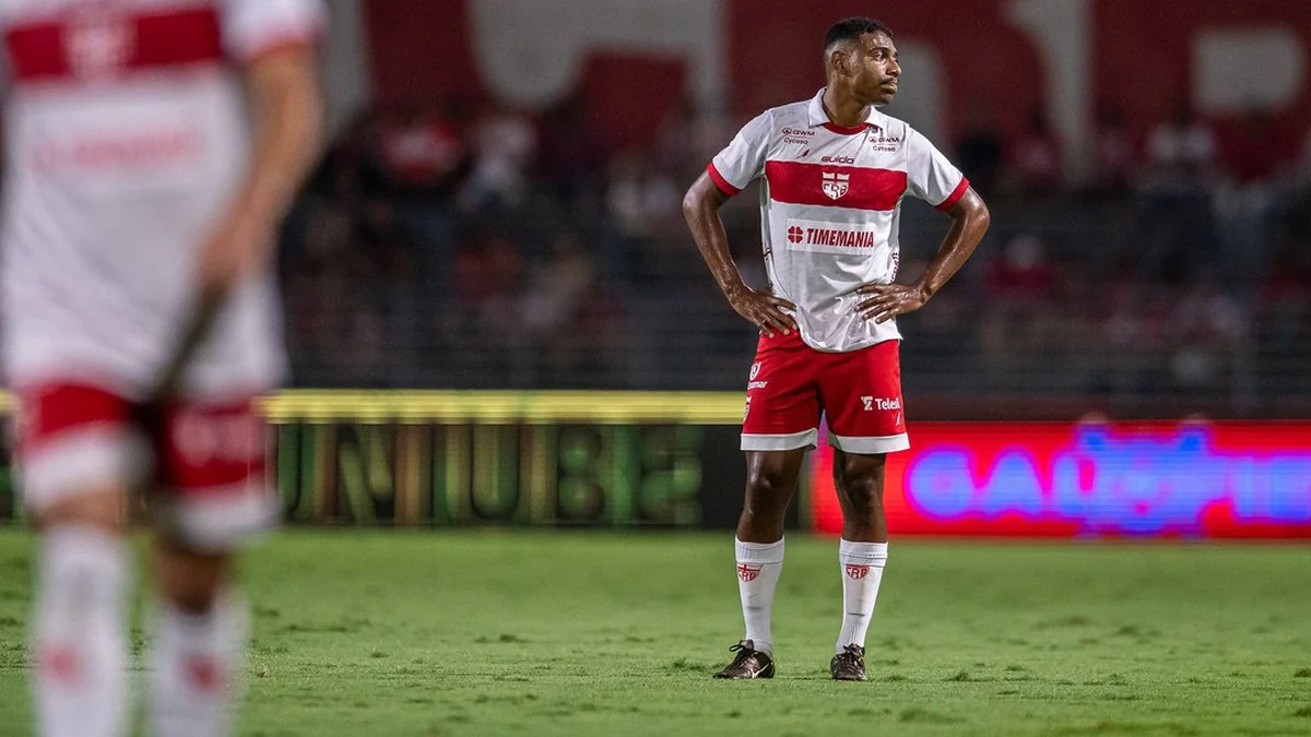 CRB derrota Atlético-GO com vitória no Rei Pelé