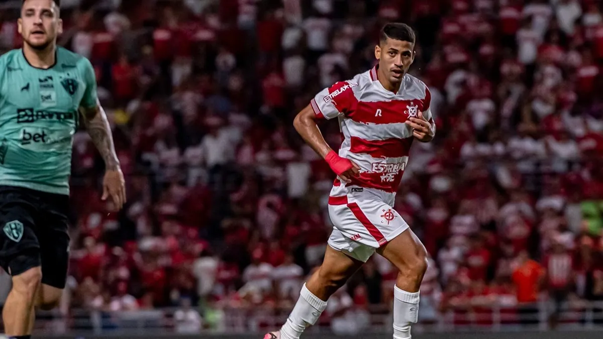 CRB traz de volta o lateral Hereda, que já passou pelo Sport