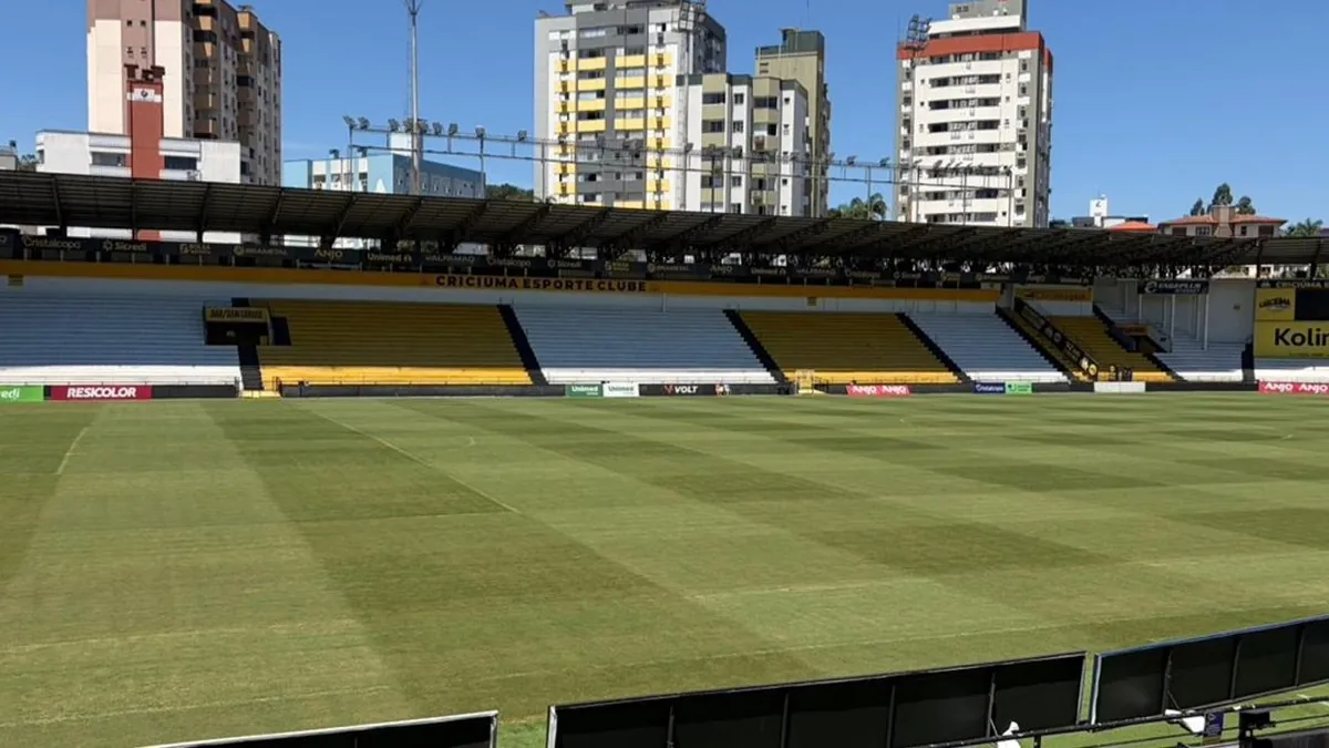 “Criciúma enfrenta CRB: como e onde acompanhar esse jogo?”