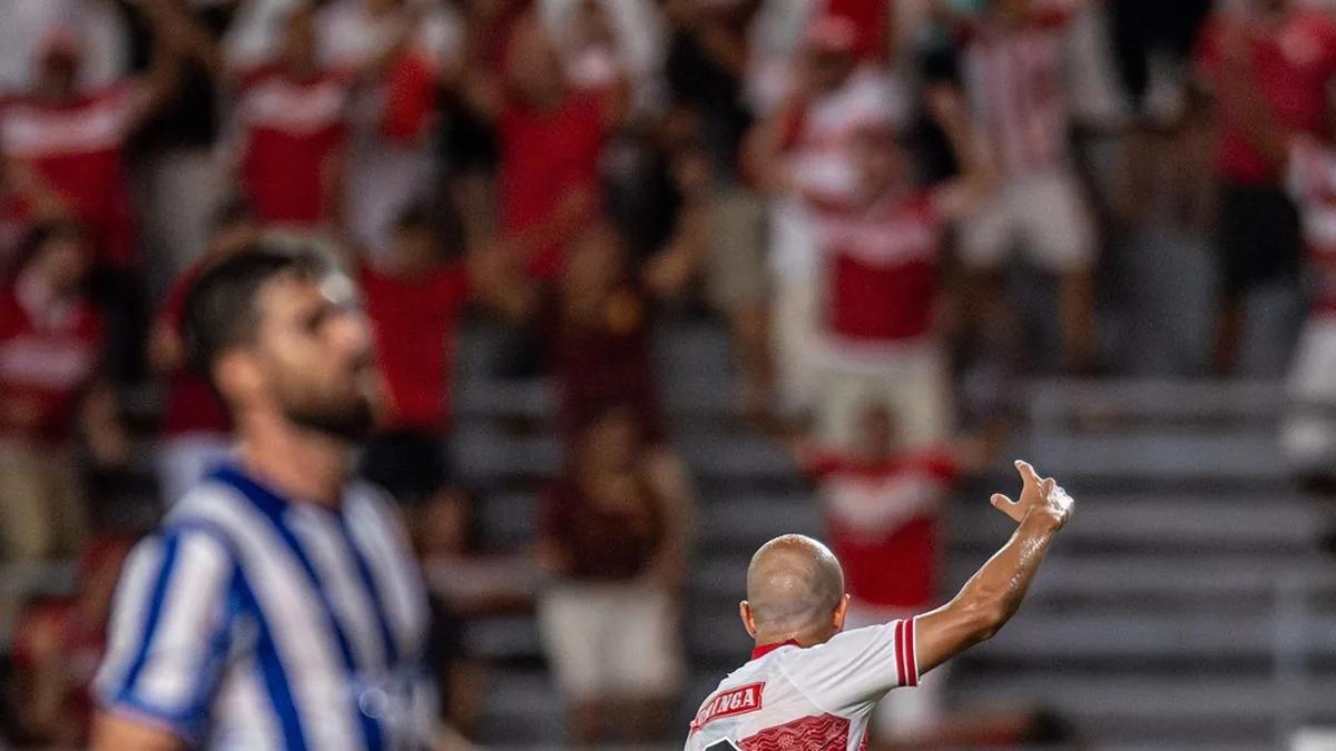 CSA enfrenta o CRB: saiba onde assistir, jogadores e ausências!