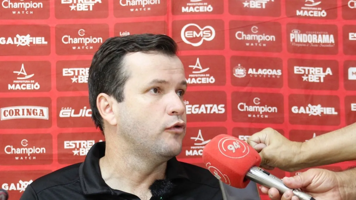 Daniel Paulista destaca excelente forma física do CRB após conquista