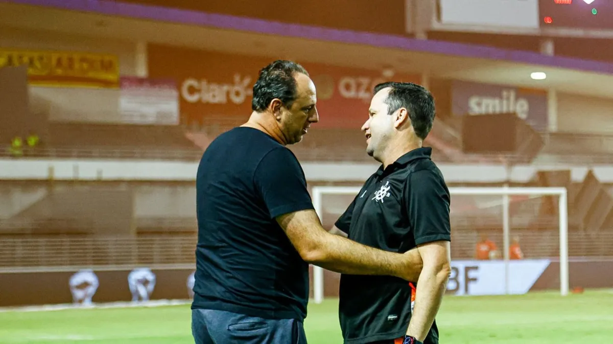 Daniel Paulista elogia desempenho do CRB contra o Bahia, mas aponta falta de eficácia