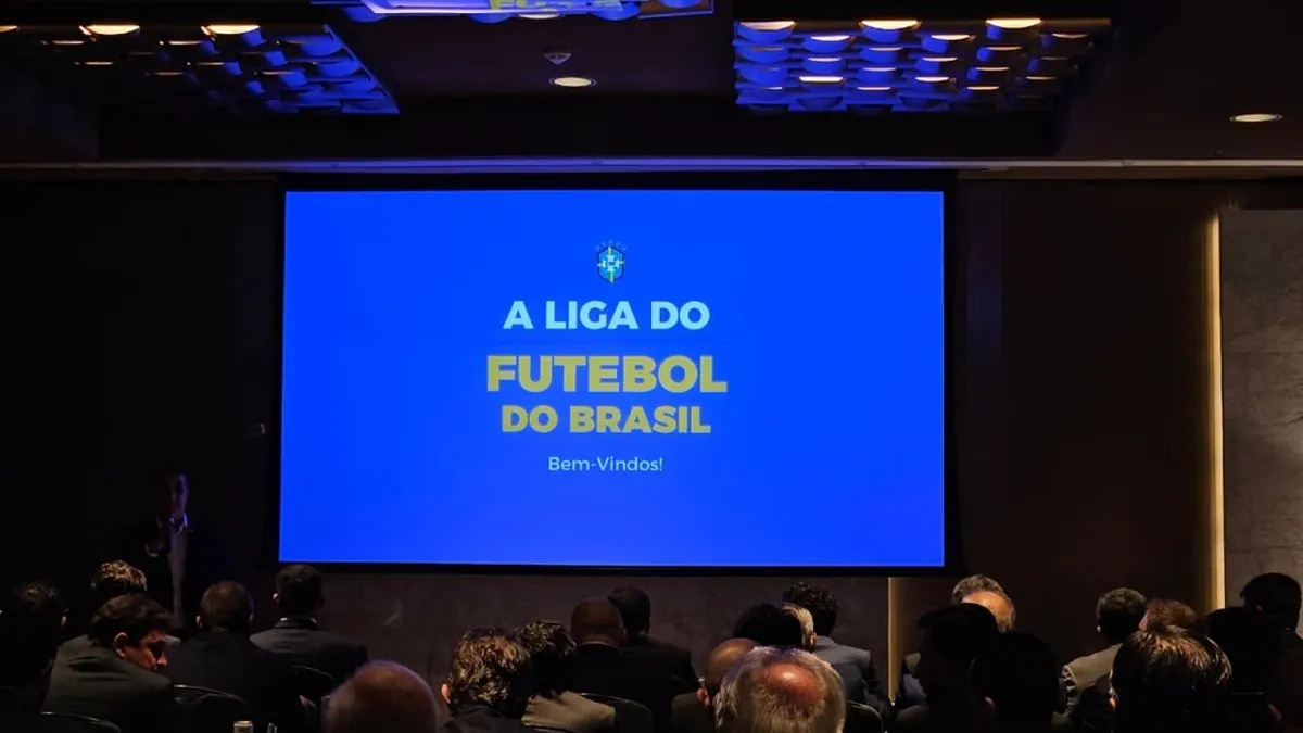 Dirigente do CRB discute proposta de liga única no Brasil: novidades!