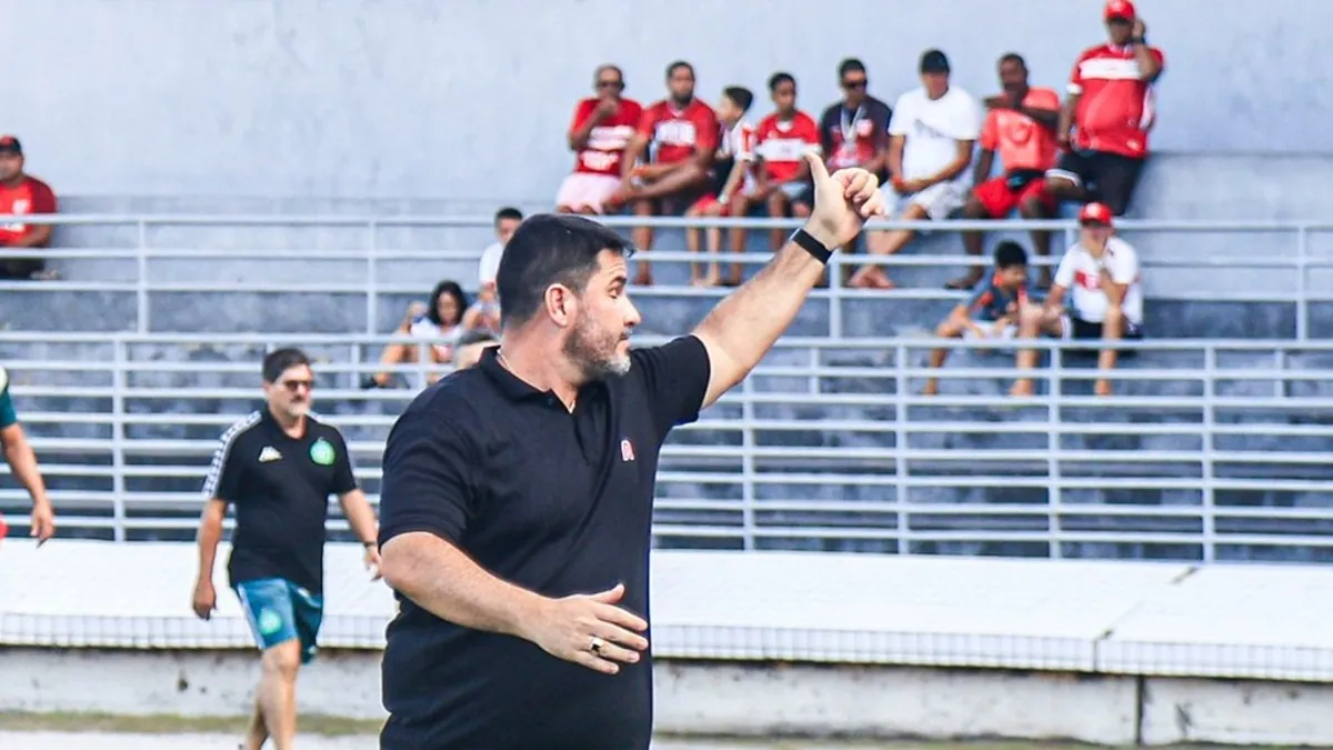 Eduardo Barroca revela detalhes sobre busca por atacante no CRB - Fonte imagem: Globo Esporte