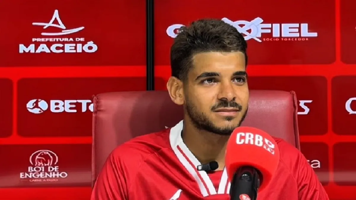 João Neto fala sobre oportunidade de brilhar no CRB emprestado pelo Flu