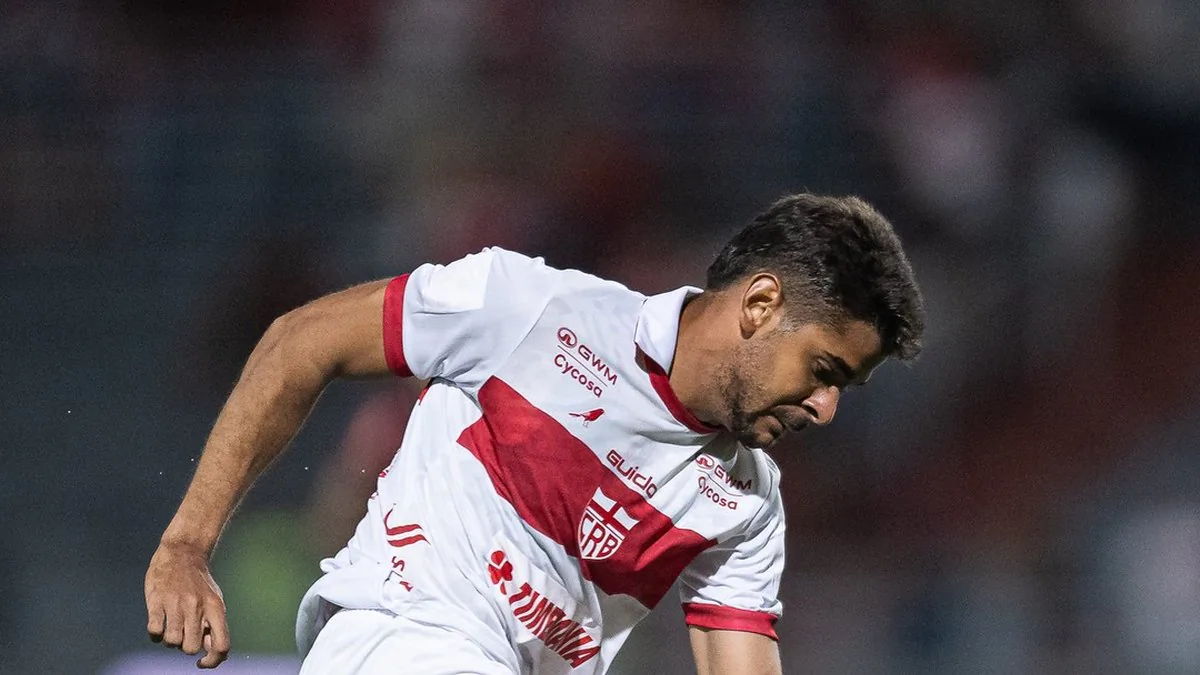 João Neto projeta duelo importante contra o Goiás