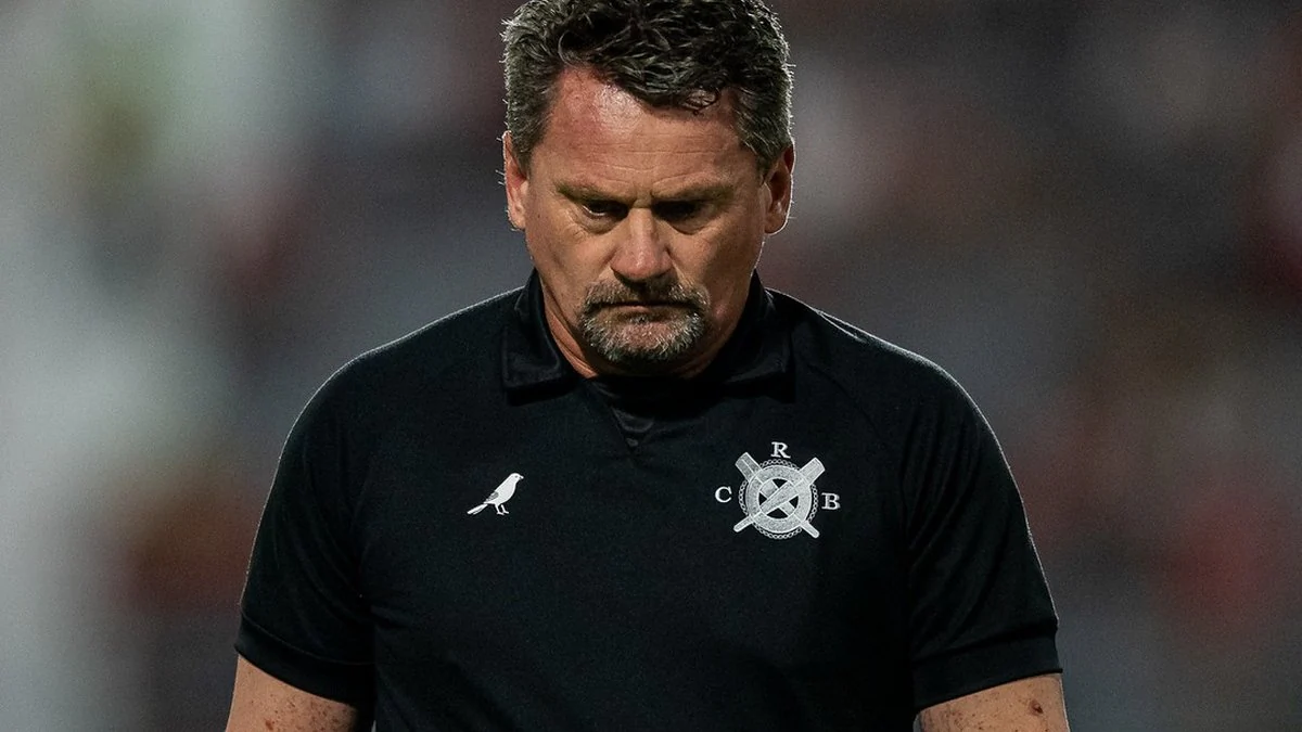 Matias comemora vitória do CRB sobre Atlético
