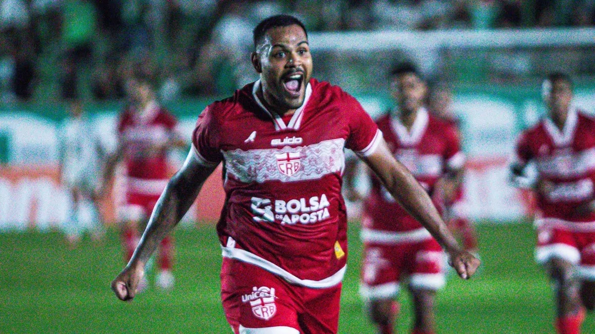 Mikael brilha e anota seu sexto gol em cinco partidas pelo CRB!
