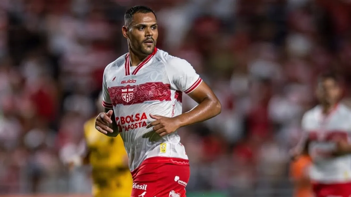 Mikael brilha no CRB, supera récorde do Sport e lidera artilharia da Série B