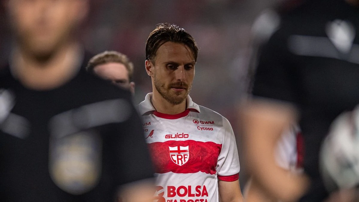 O CRB confirma retorno de zagueiro para jogo