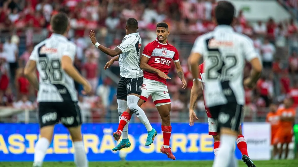 O técnico do CRB avisa sobre riscos da equipe.