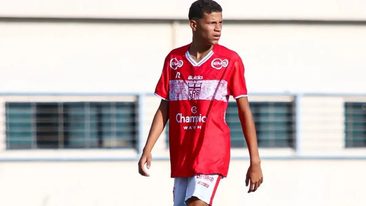 Promessa da base do CRB pode se transferir para o Cruzeiro em negociação