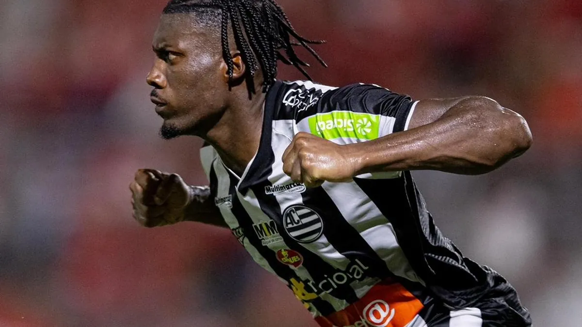 Ronaldo Tavares, rival do CRB, enfrenta grave lesão no joelho