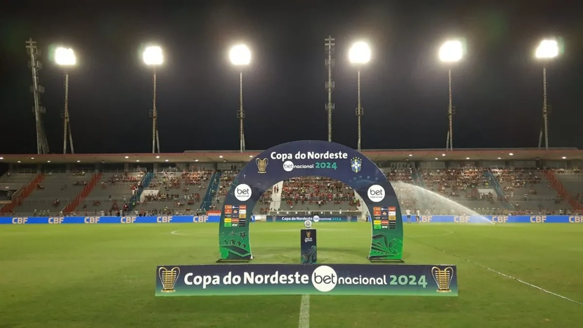 Saiba como e quando assistir ao vivo CRB x Altos, com escalações reveladas!