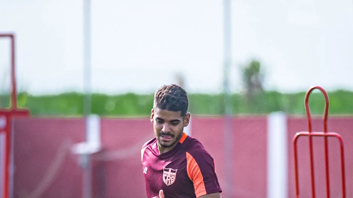 Surpresa no Fluminense: João Neto, atacante do CRB, retorna ao clube - Fonte imagem: Globo Esporte