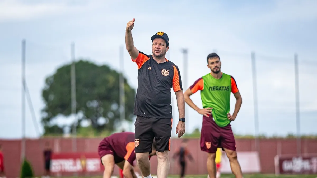 Técnico do CRB comemora bons resultados e busca aperfeiçoamento